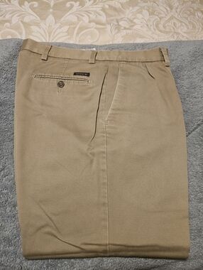 Dockers Men’s Pleated  34/29  - Khaki Tan